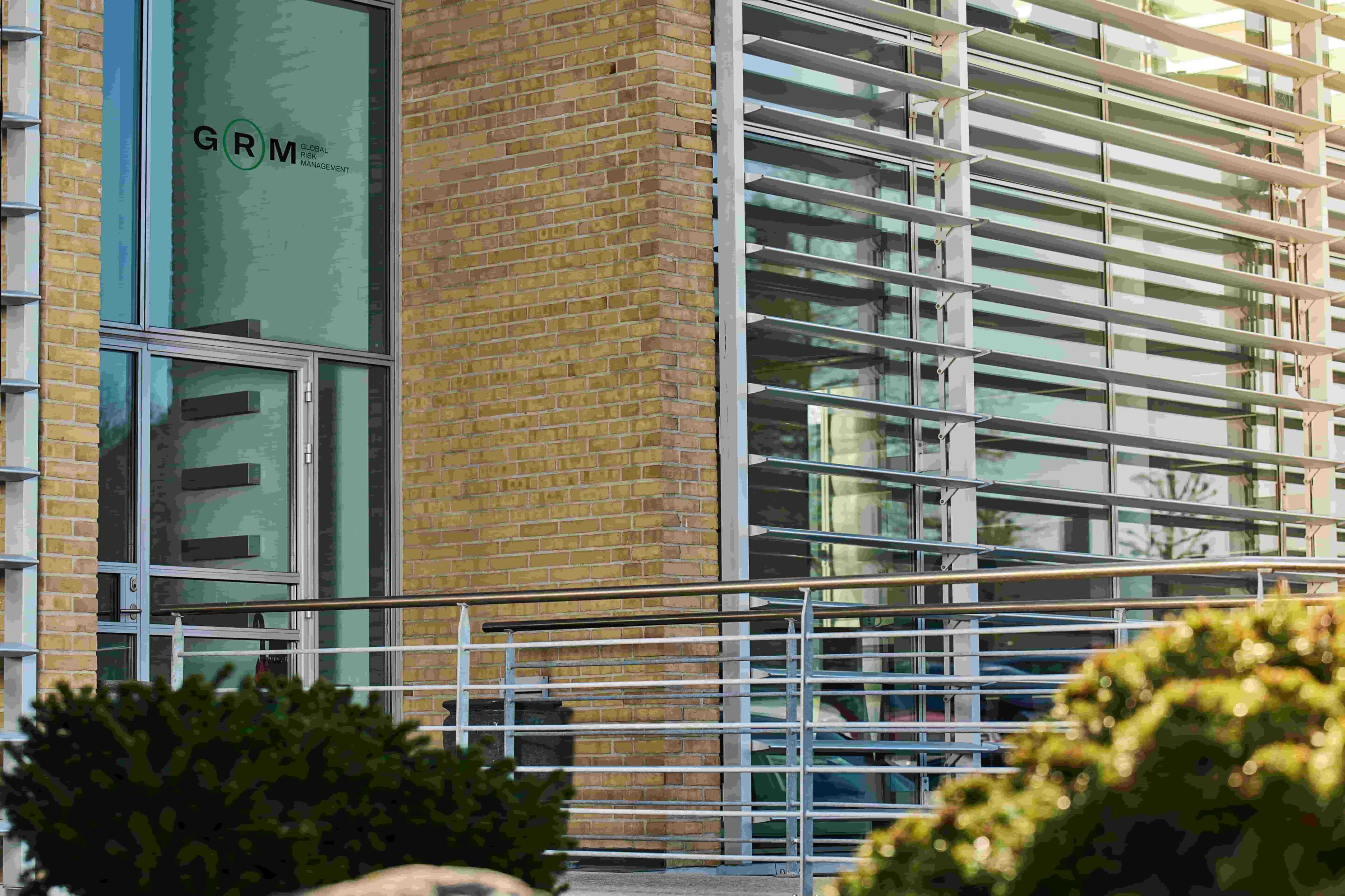 april-221052 (1) april-224326